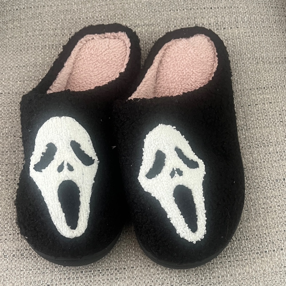 Adults Black and White Ghost Slippers